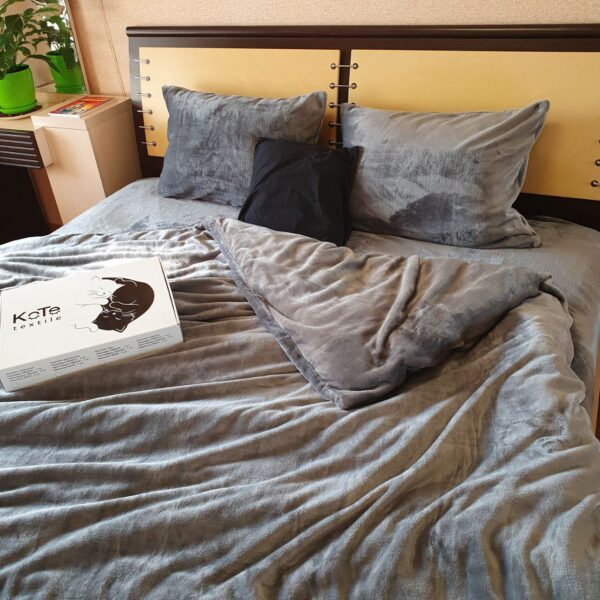 Темно-сірий 2