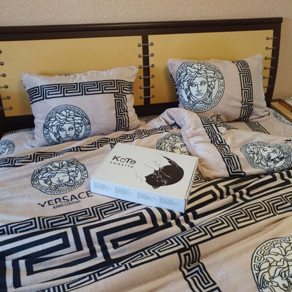 Версаче беж 10