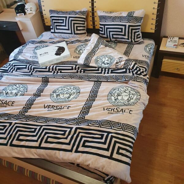 Версаче беж 7