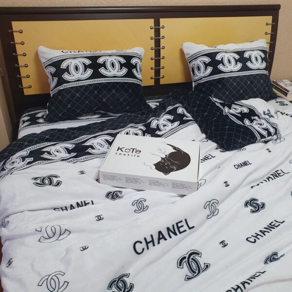 Шанель білий 4