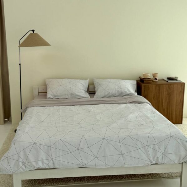 Біла трапеція 1